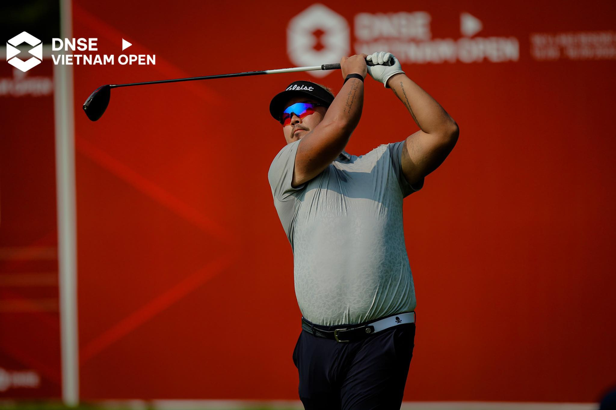 Golfer Hàn Quốc soán ngôi đầu của Nguyễn Anh Minh