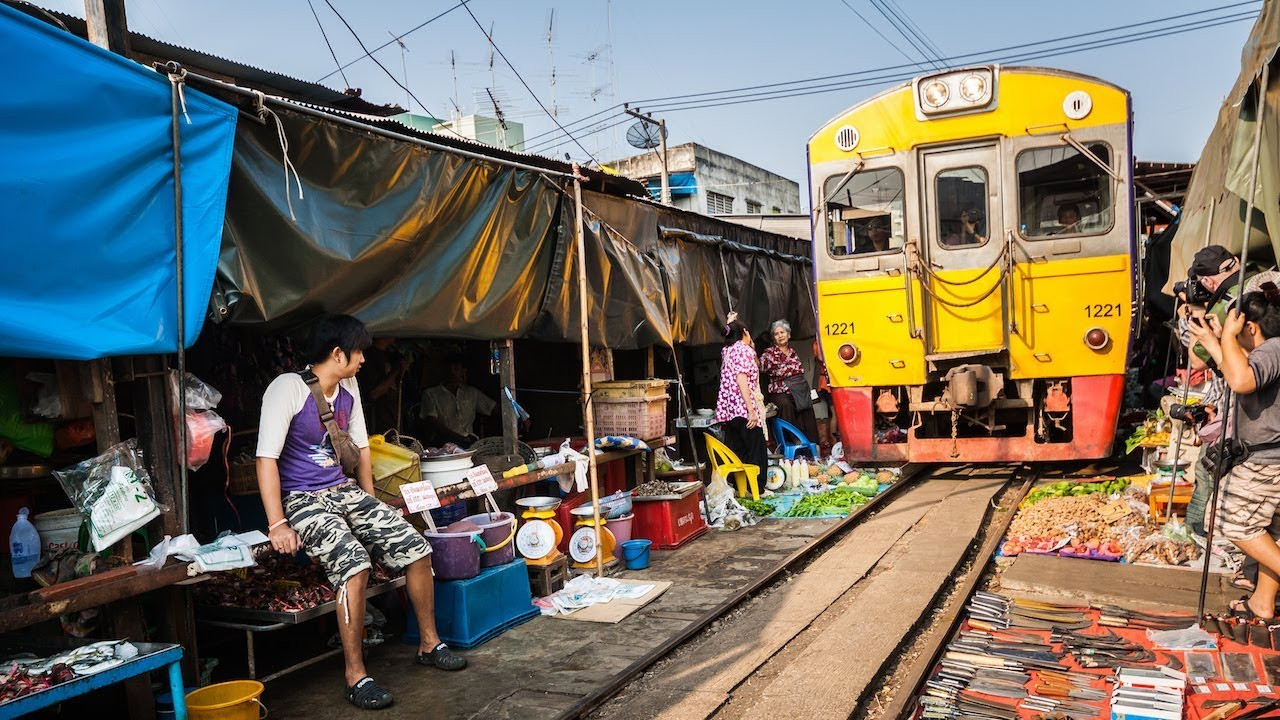 'Phố đường tàu' châu Á và vấn nạn chụp ảnh 'sống ảo'
