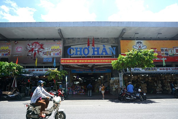 Chợ hút 'giới nhà giàu' ở Đà Nẵng trước giờ thay áo mới