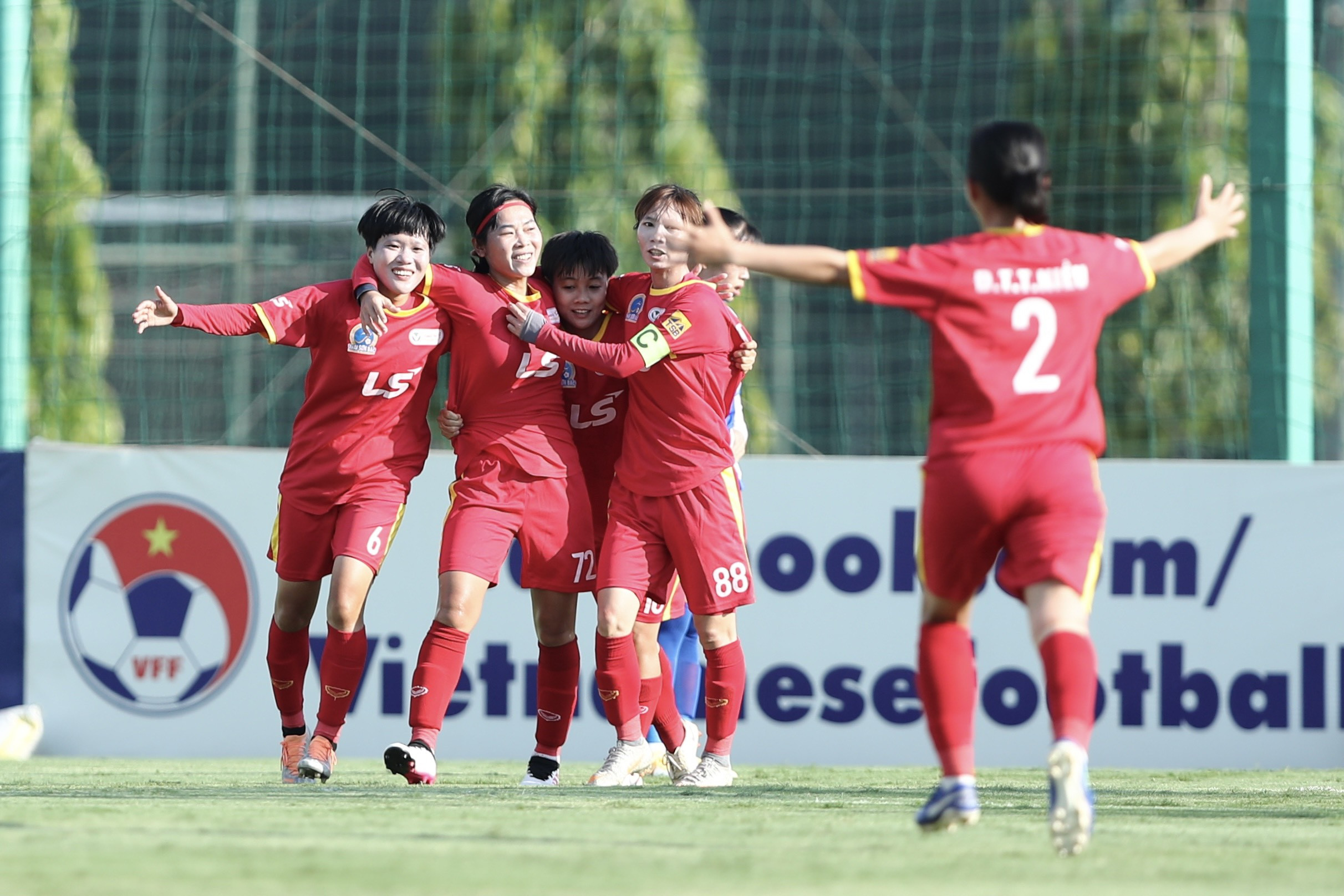 Giải bóng đá nữ VĐQG 2022: TP.HCM I lấy lại ngôi đầu