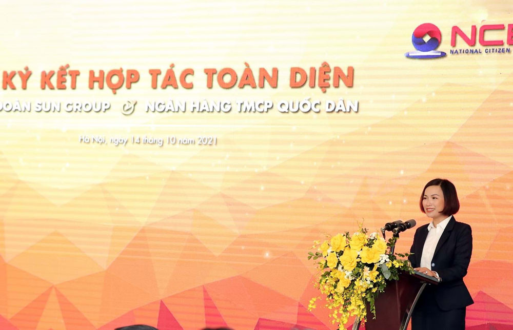 'Ông lớn' xuất hiện, ngân hàng dồn dập tăng vốn