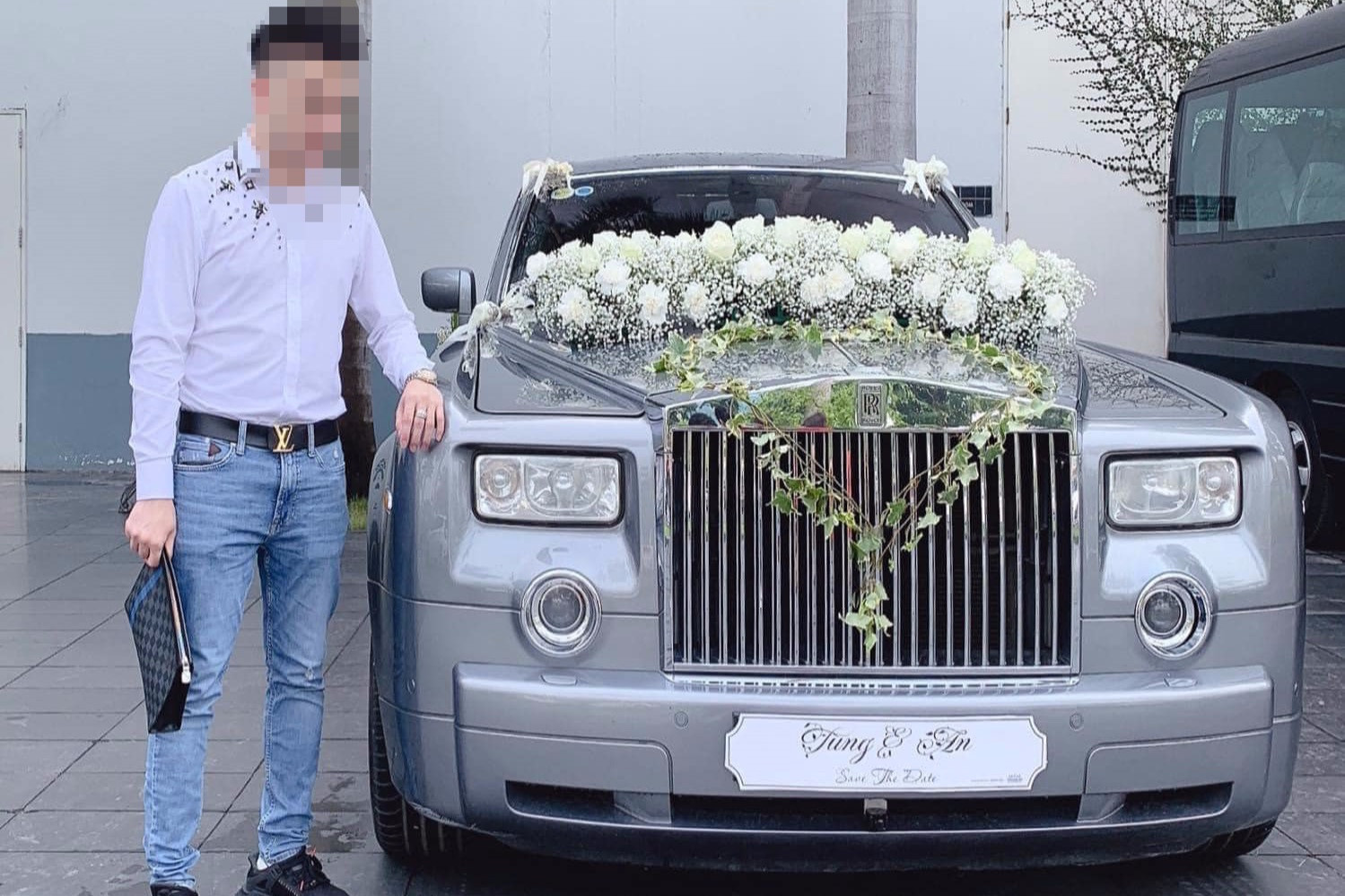 Bất ngờ với giá thuê Rolls-Royce làm xe cưới như vụ 