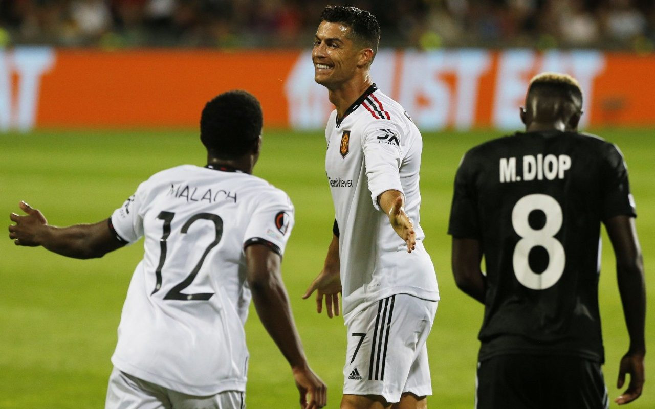 Erik ten Hag: Ronaldo sẽ ghi nhiều bàn thắng hơn cho MU