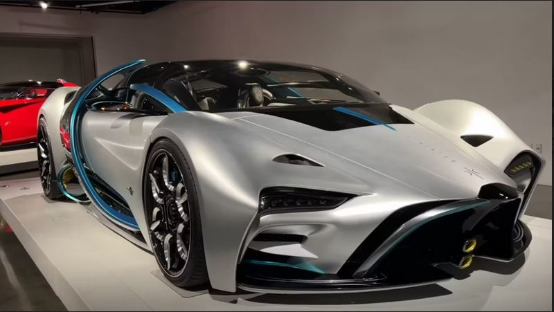 Choáng ngợp với bộ sưu tập siêu xe Hypercar trị giá đến 50 triệu USD