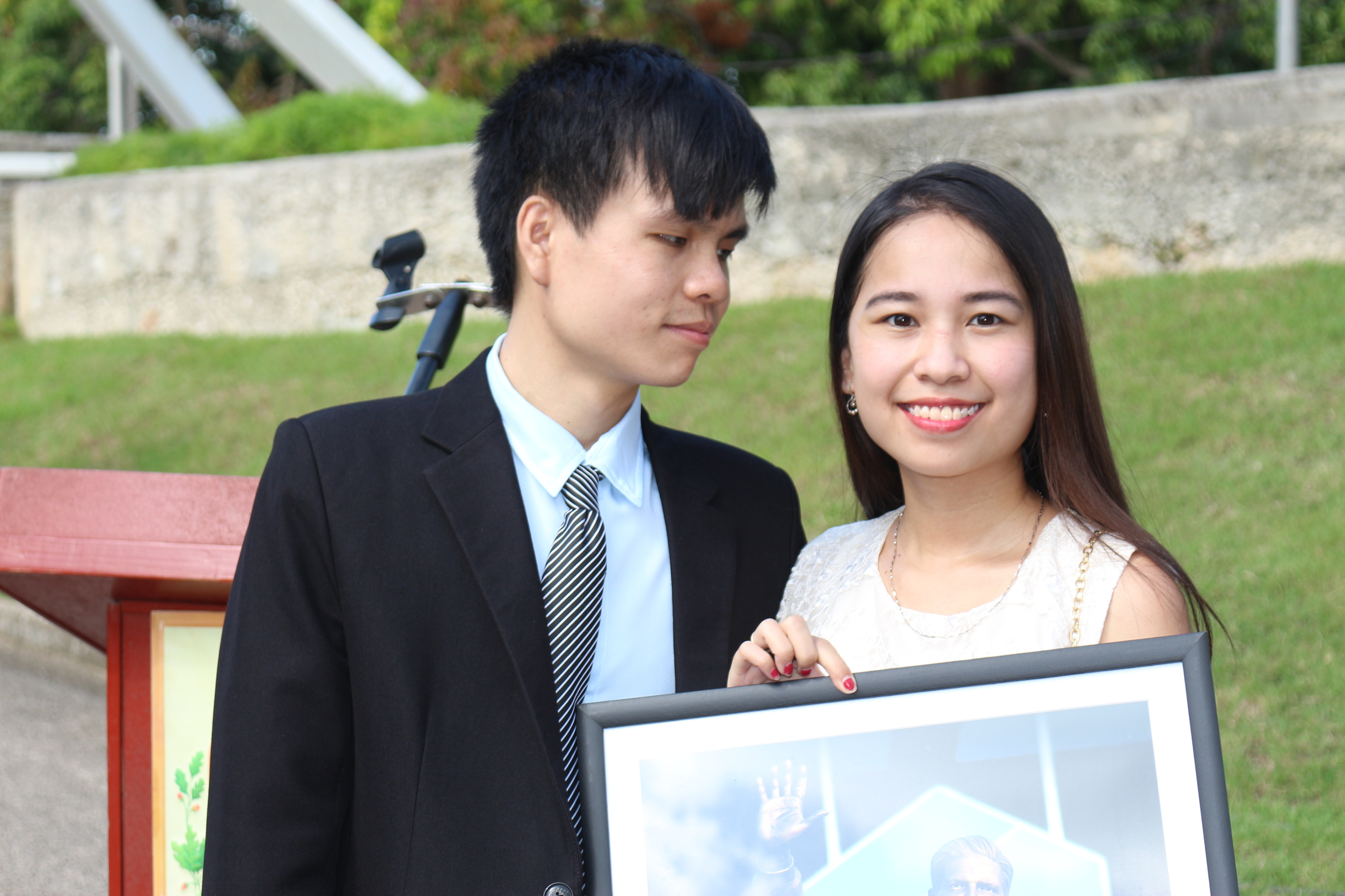 Chuyện tình 15 năm của cặp đôi Việt vẫn giữ thói quen viết thư tay - 1