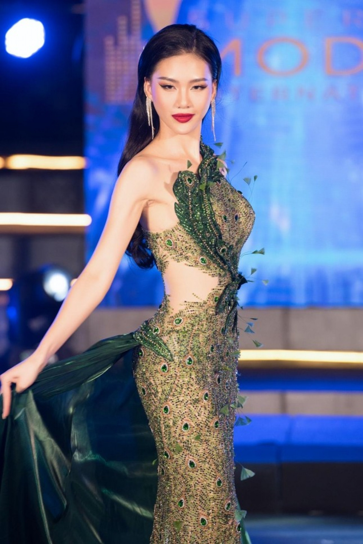 quynh hoa named winner of supermodel international 2022 picture 4