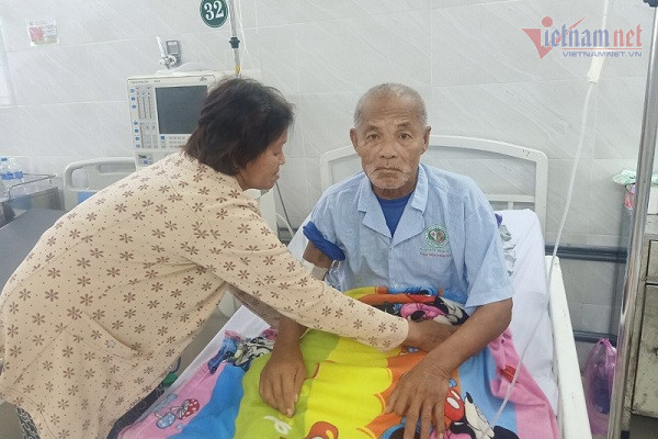 Ông Lê Văn Cọp bị tiểu đường biến chứng được bạn đọc ủng hộ hơn 33 triệu đồng