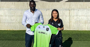 Striker Nhu makes history as first Vietnamese female player going abroad
