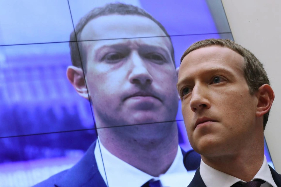 Ông chủ Facebook mất 71 tỷ USD trong năm nay