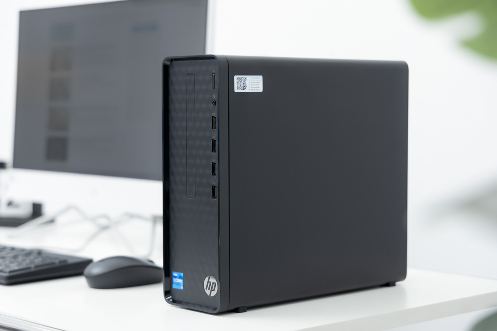 HP Slim Desktop S01