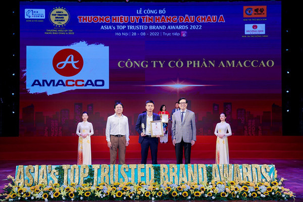 AMACCAO nhận giải Top 10 Thương hiệu uy tín hàng đầu châu Á