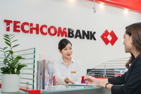 Moody’s nâng hạng tín nhiệm Techcombank lên Ba2, triển vọng ổn định