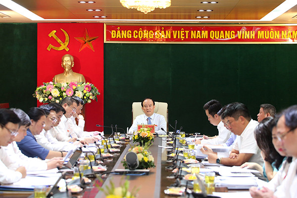 Đề nghị dùng chế tài mạnh để đẩy nhanh đầu tư công