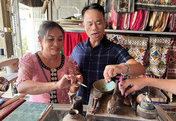 Những đồ vật đặc sắc của người Thái hút khách du lịch ở Nghệ An