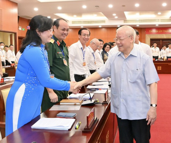 Tổng Bí thư Nguyễn Phú Trọng thăm và làm việc với Thành ủy TPHCM ảnh 2