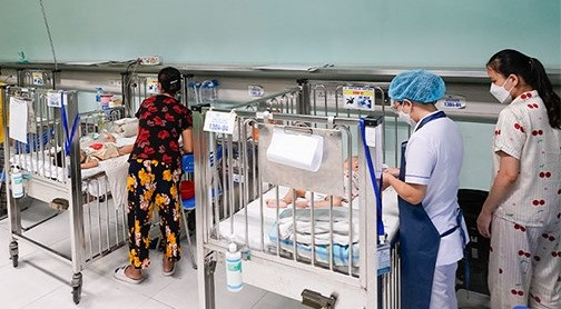 Hàng loạt bệnh viện tăng bệnh nhi Adenovirus, Bộ Y tế bàn gấp giải pháp điều trị