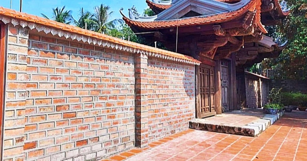 Tường gạch mộc ở di tích quốc gia chùa Kim Liên bất ngờ bị đập bỏ, xây mới