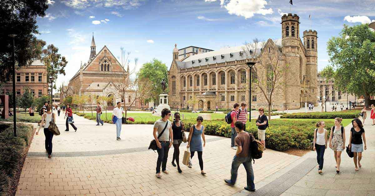 Hơn 100.000 du học sinh Việt Nam theo học và tốt nghiệp đại học ở Úc