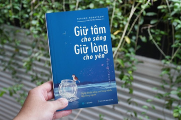 Thực hành hạnh phúc với sách 'Giữ tâm cho sáng, giữ lòng cho yên'