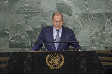 Ông Lavrov phát biểu ở LHQ, Tổng thống Ukraine kêu gọi lính Nga hạ vũ khí