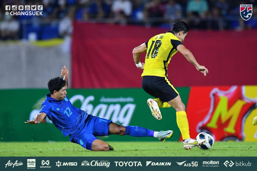 Lịch thi đấu bóng đá hôm nay 25/9: Thái Lan và Malaysia đá King's Cup