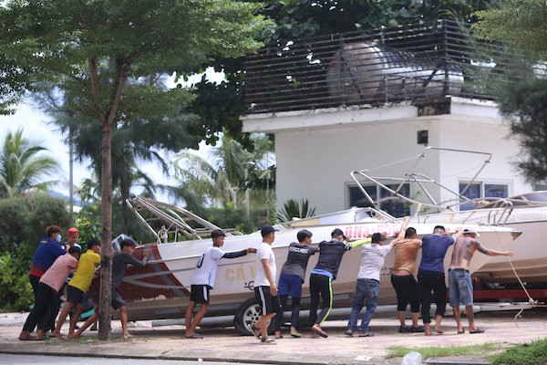 Quảng Nam, Quảng Ngãi kế hoạch sơ tán gần 500 nghìn dân tránh bão số 4