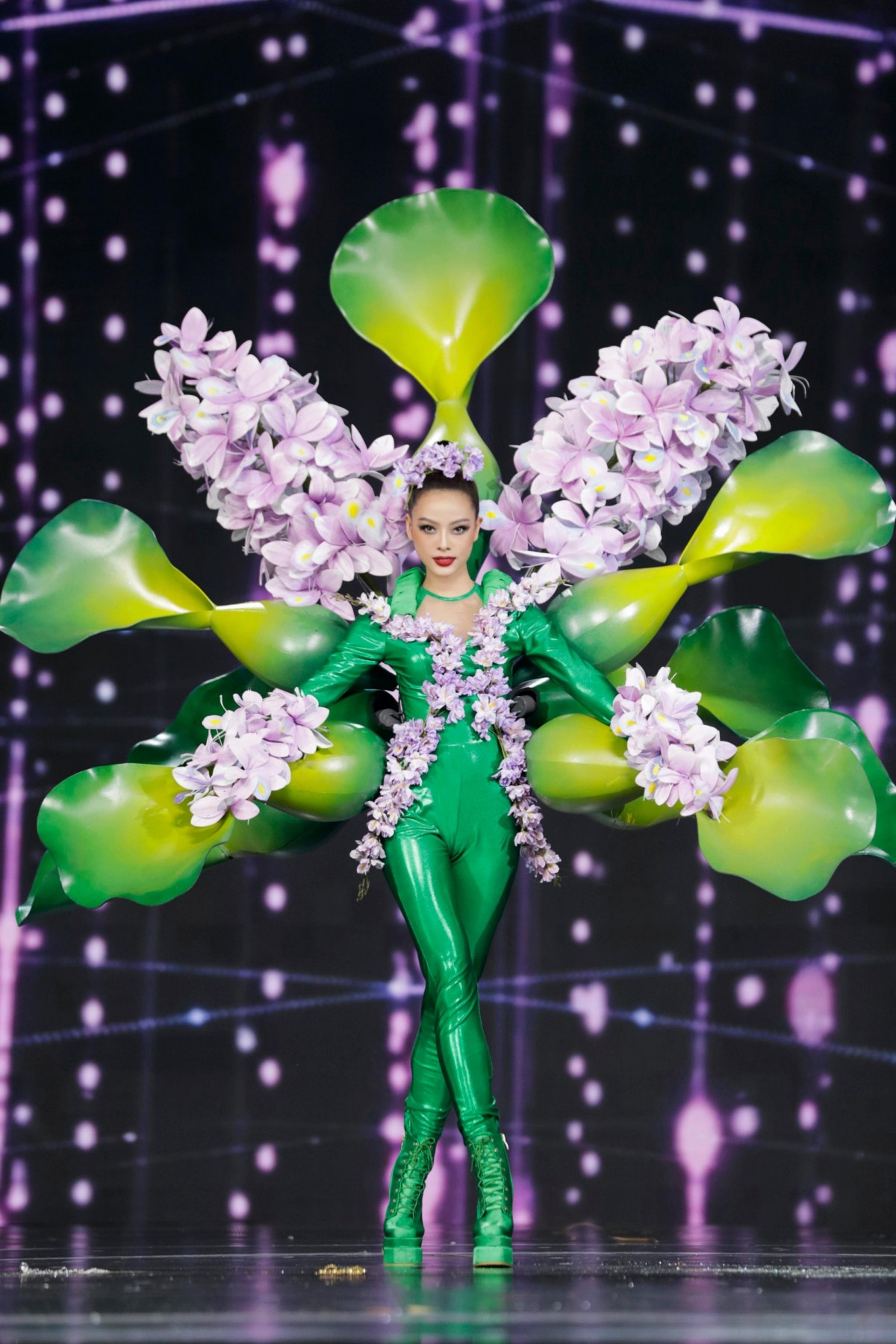 beauties wow in traditional costume contest at miss grand vietnam picture 8