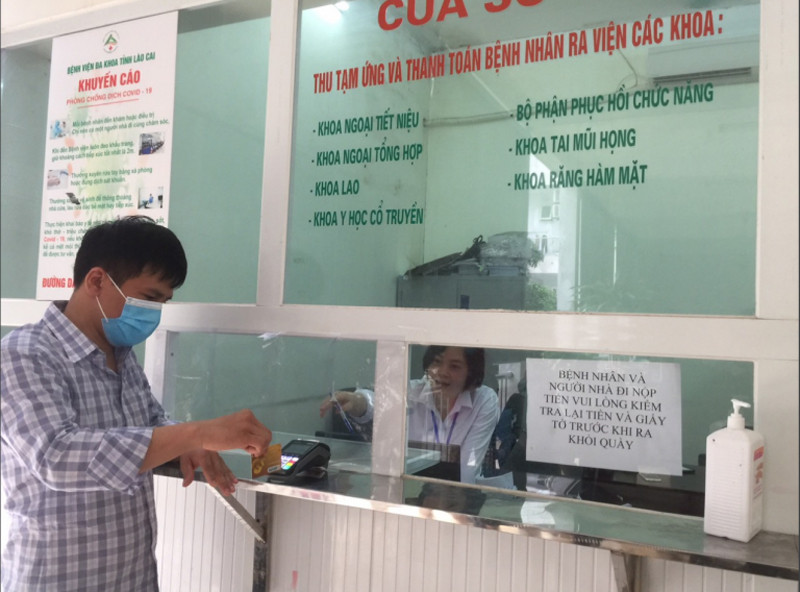 Lào Cai: thanh toán không dùng tiền mặt từ bệnh viện đến quán vỉa hè