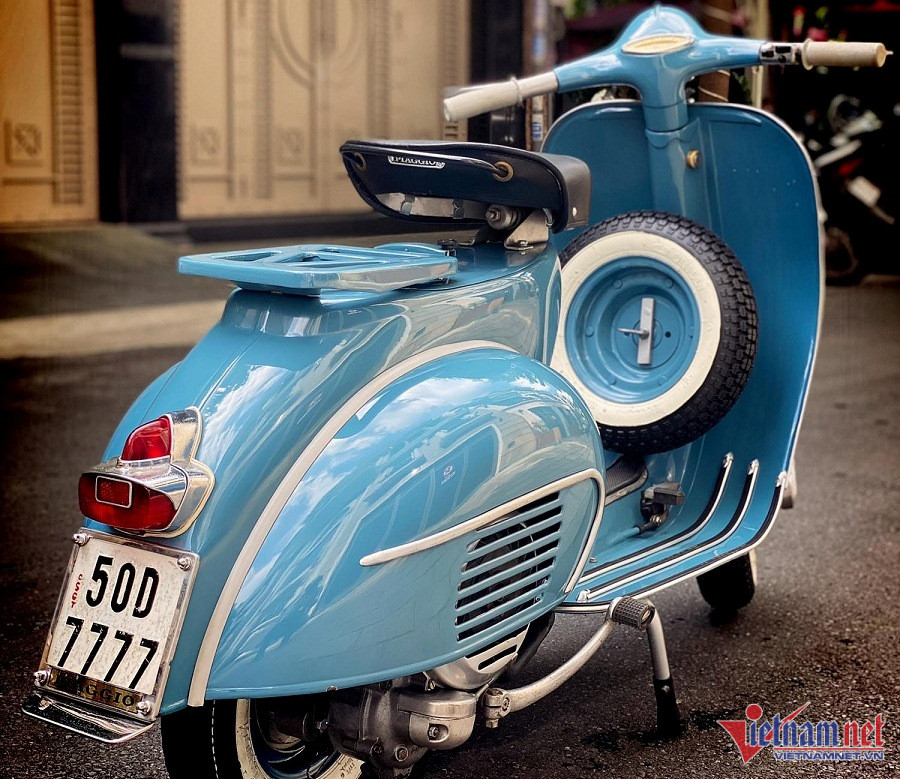 15 năm theo đuổi quyết mua bằng được Vespa cổ biển tứ quý 7