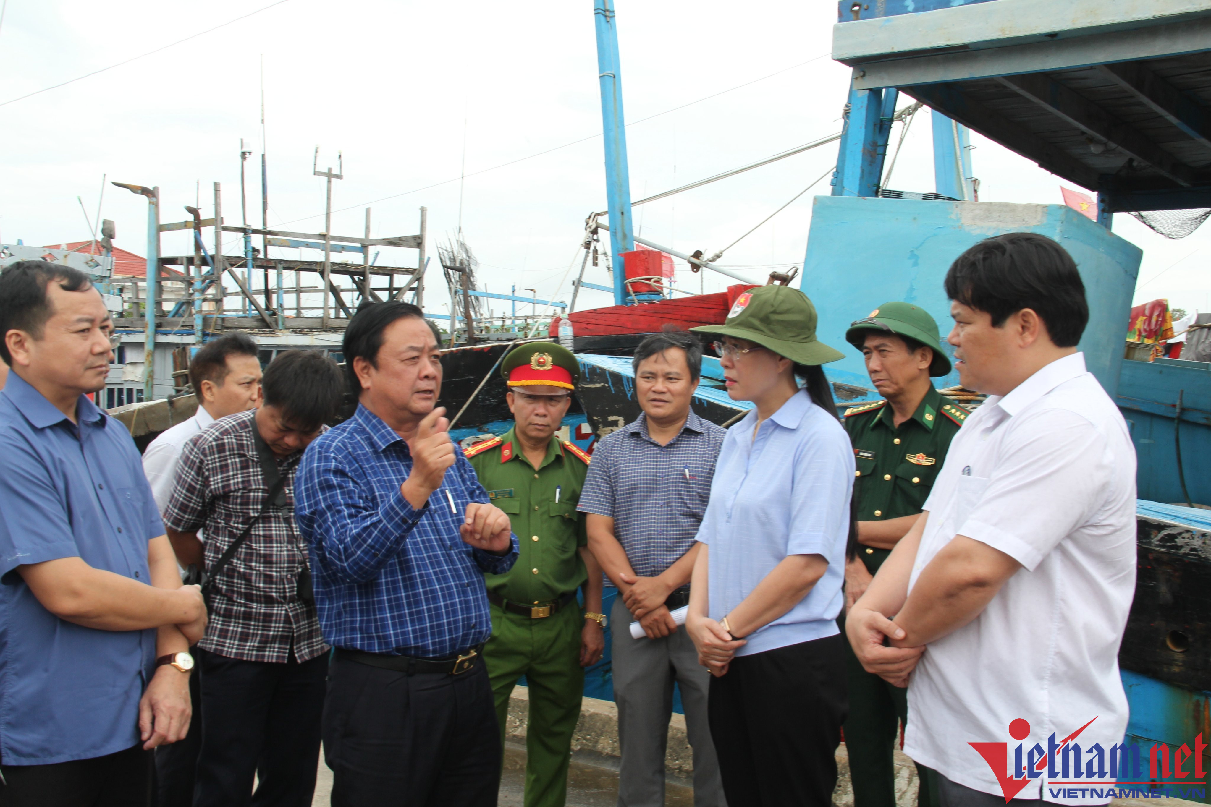 Bộ trưởng Lê Minh Hoan: Ứng phó bão số 4 với phương châm 'cẩn tắc vô áy náy'