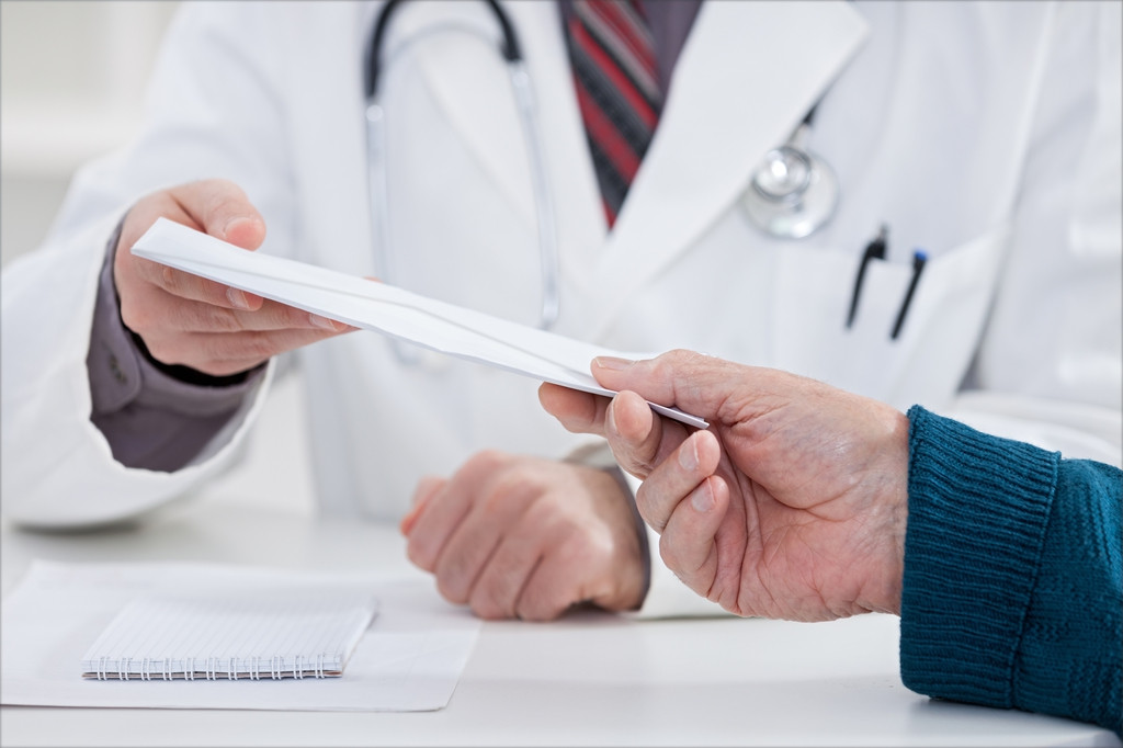 Phong bì cho bác sĩ: