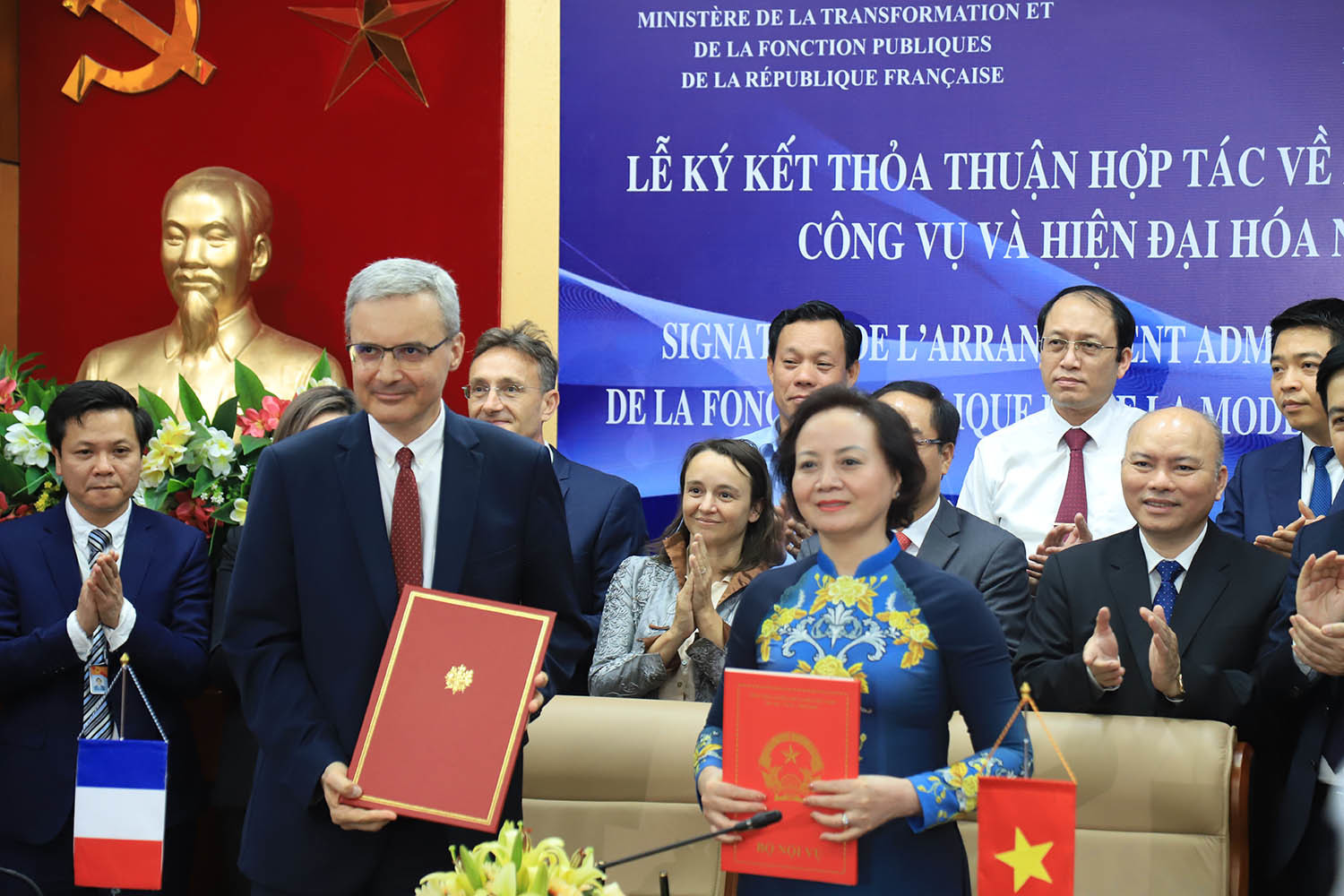 Việt Nam và Pháp hợp tác trong đào tạo, bồi dưỡng công chức