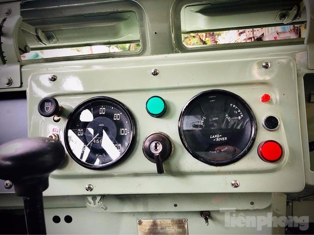 Xế cổ Land Rover của dân chơi Hà thành ảnh 4