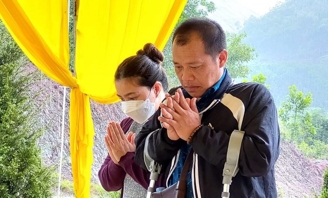 Vụ gửi con đi chữa bệnh nhận về tro cốt: Làm rõ chi tiết chi 5 tỷ dàn xếp - 1