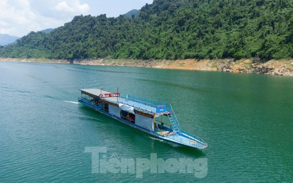 discovering another ha long bay in the midst of jungle picture 2