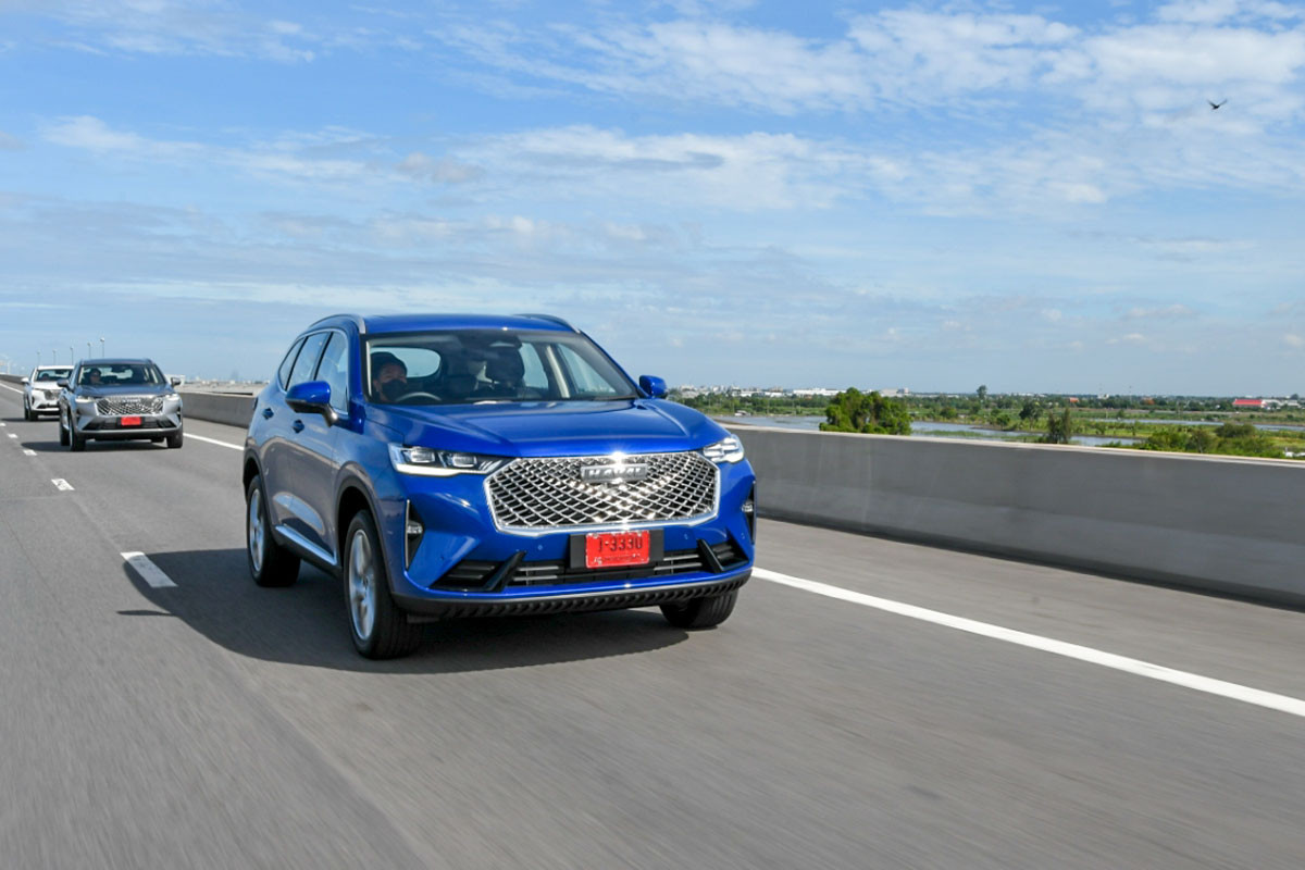 Xe SUV hot Trung Quốc Haval H6 không còn cửa về Việt Nam