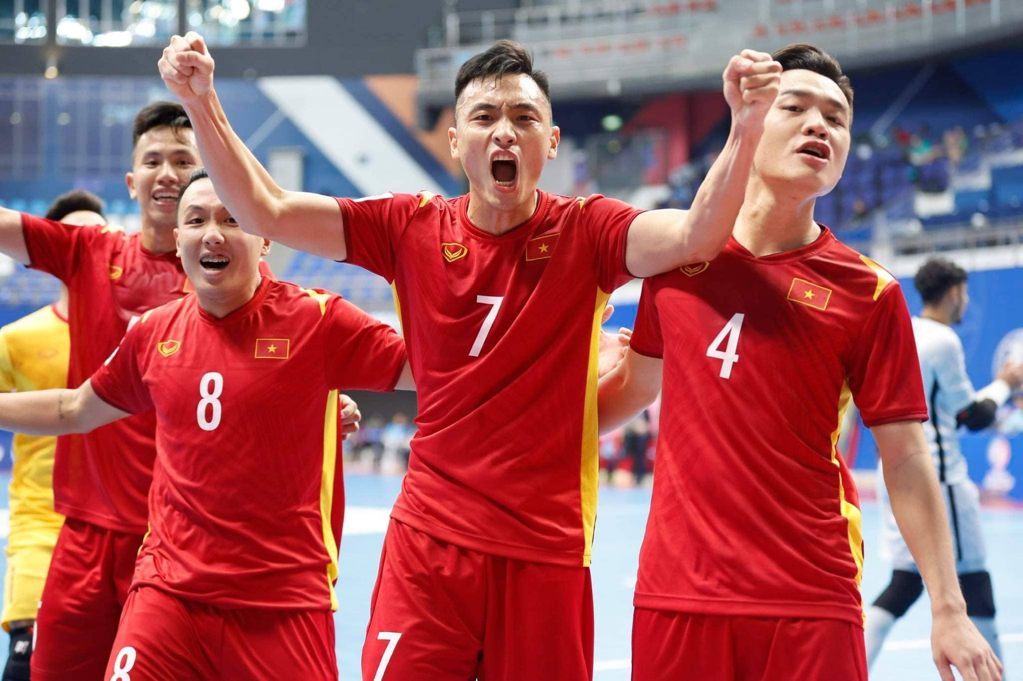 Hạ Saudi Arabia, ĐT futsal Việt Nam rộng cửa vào tứ kết giải châu Á