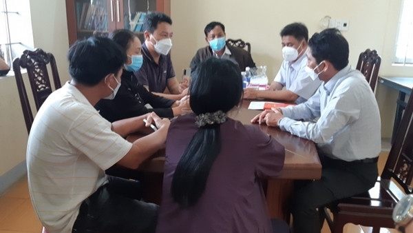 Kỷ luật Chủ tịch phường cấp giấy chứng tử cho cháu bé còn sống