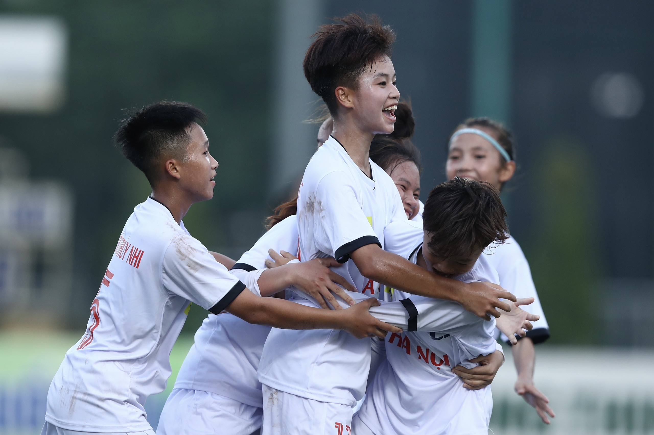 Giải U16 nữ VĐQG 2022: Hà Nội có chiến thắng đầu tiên