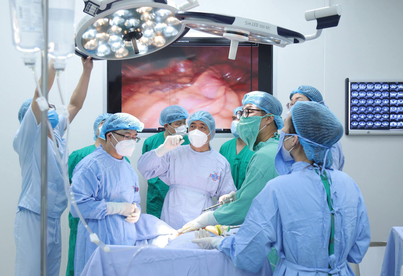 300 nghìn người Việt sống chung với ung thư, các loại bệnh ở nước ta khác gì với thế giới?