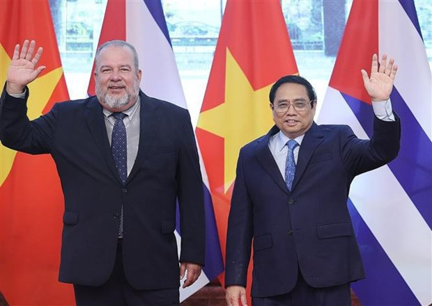 Vietnamese, Cuban Prime Ministers hold talks hinh anh 1