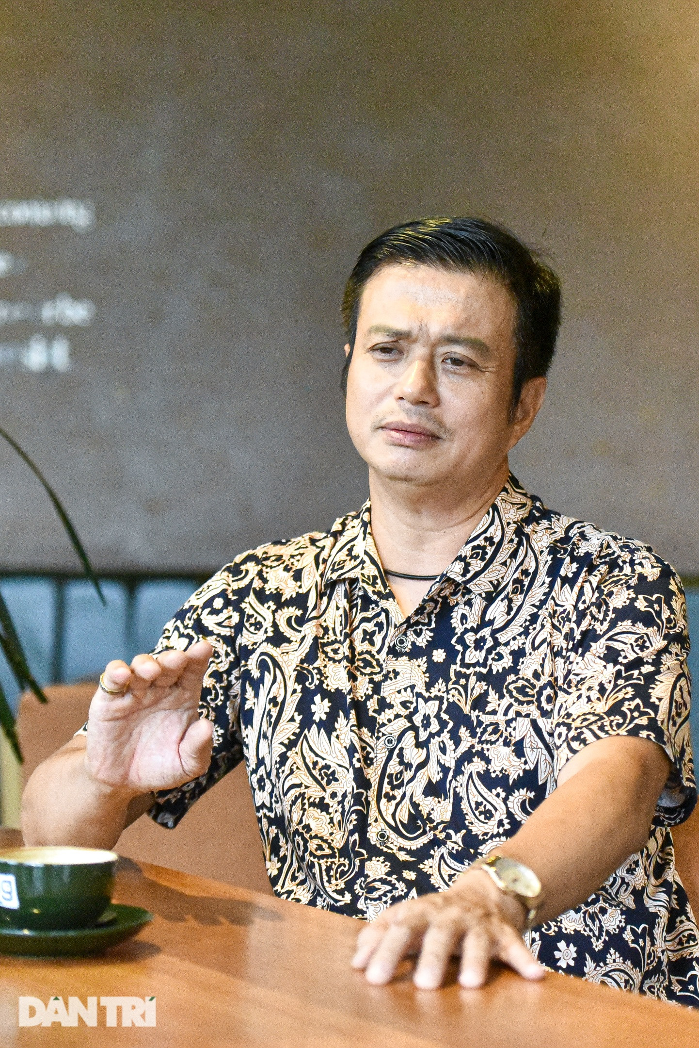 Cuộc sống của Bá Anh 20 năm sau Những ngọn nến trong đêm - 6