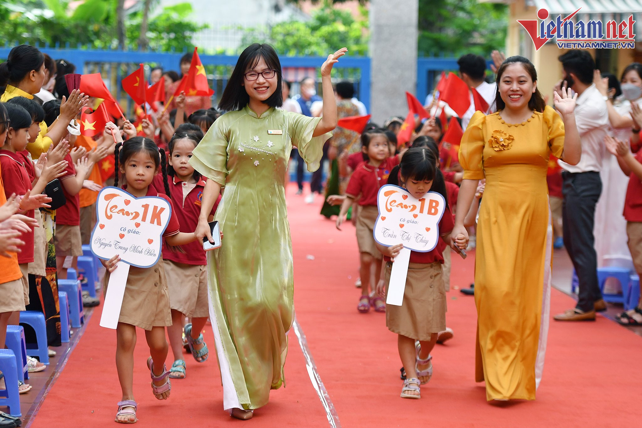 Hơn 23 triệu giáo viên và học sinh đón lễ khai giảng vào năm học mới