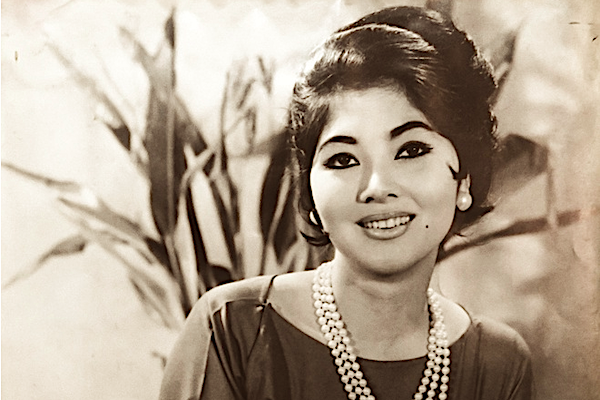 Đời thăng trầm đi vào huyền thoại của minh tinh Thẩm Thúy Hằng