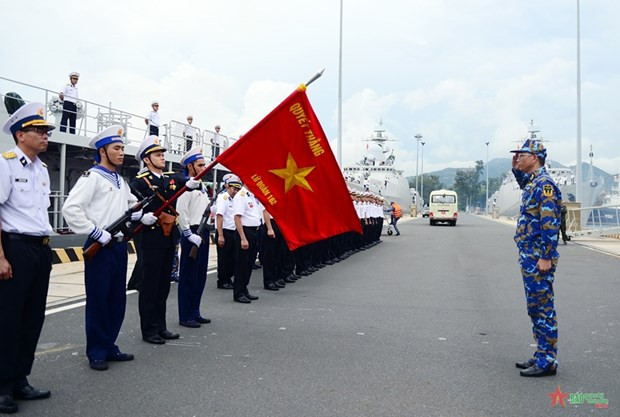Vietnamese naval ship wraps off visit to Indonesia hinh anh 1
