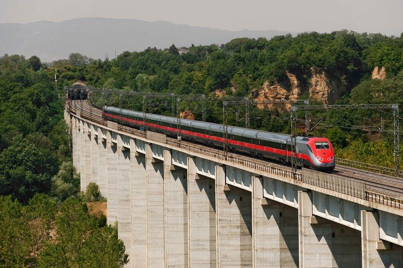 Tàu cao tốc 200, 300, 500 hay 1.000km/h?