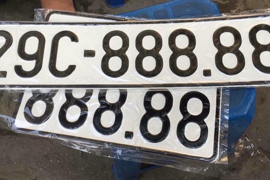 Đề xuất người trúng đấu giá được giữ lại biển đẹp khi bán ô tô