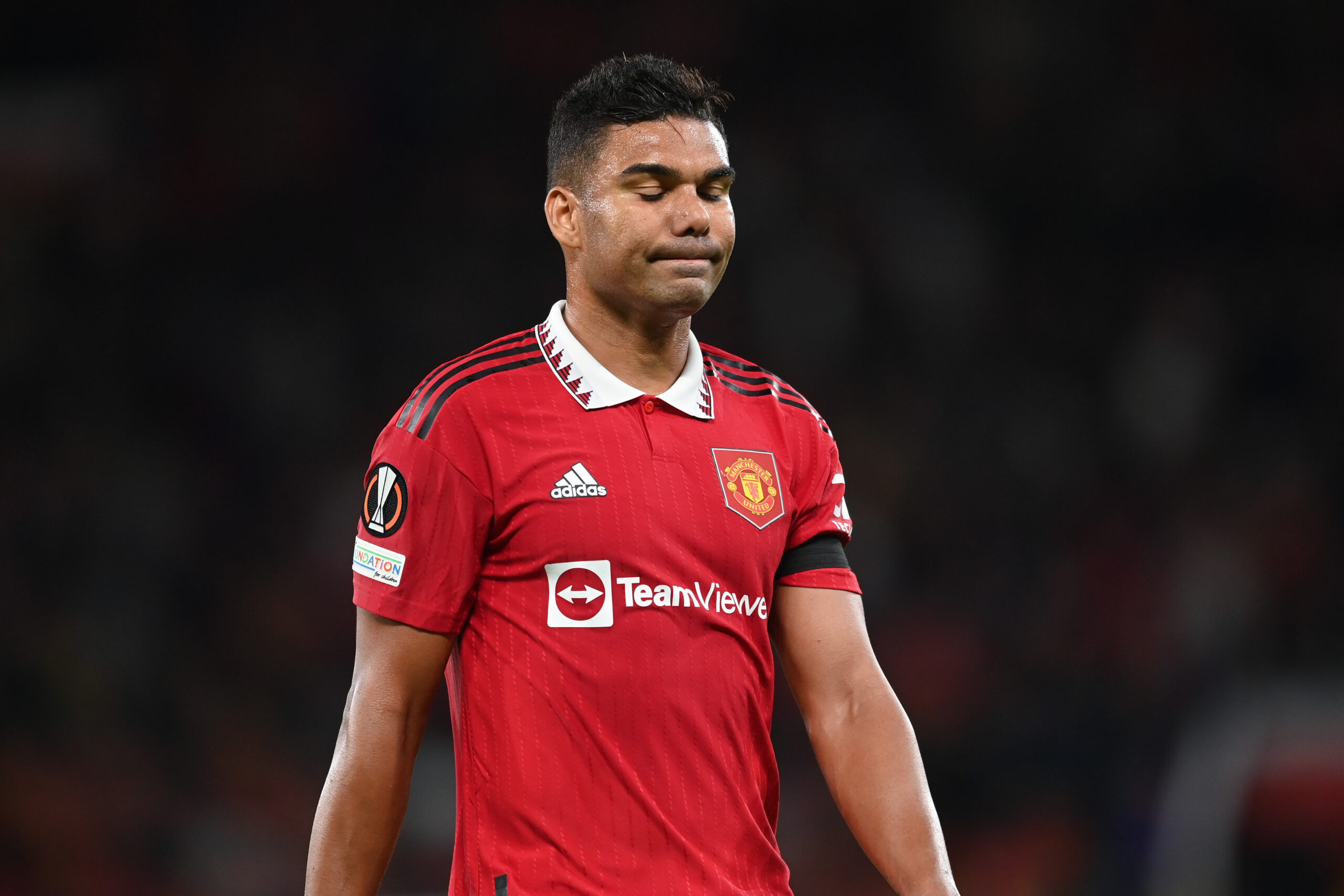 Casemiro bị chê ‘lờ đờ’ khi chơi cho MU