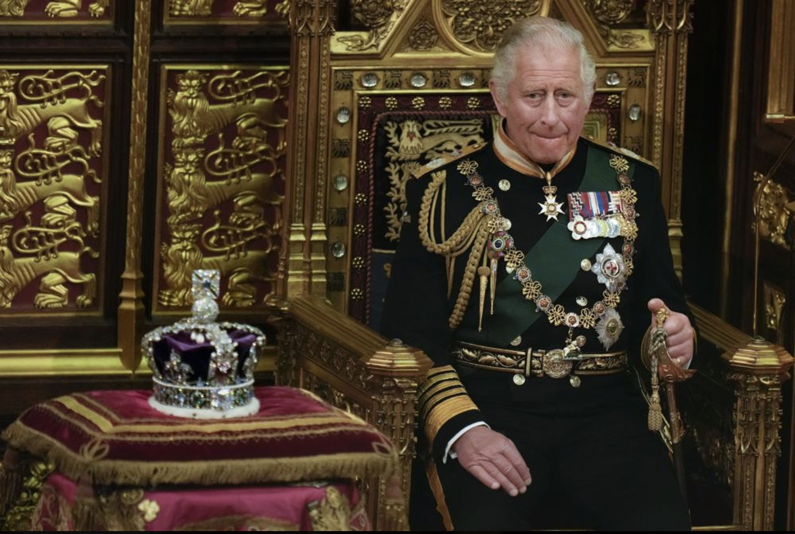 Con đường lên ngôi của vị quân vương mới Charles III