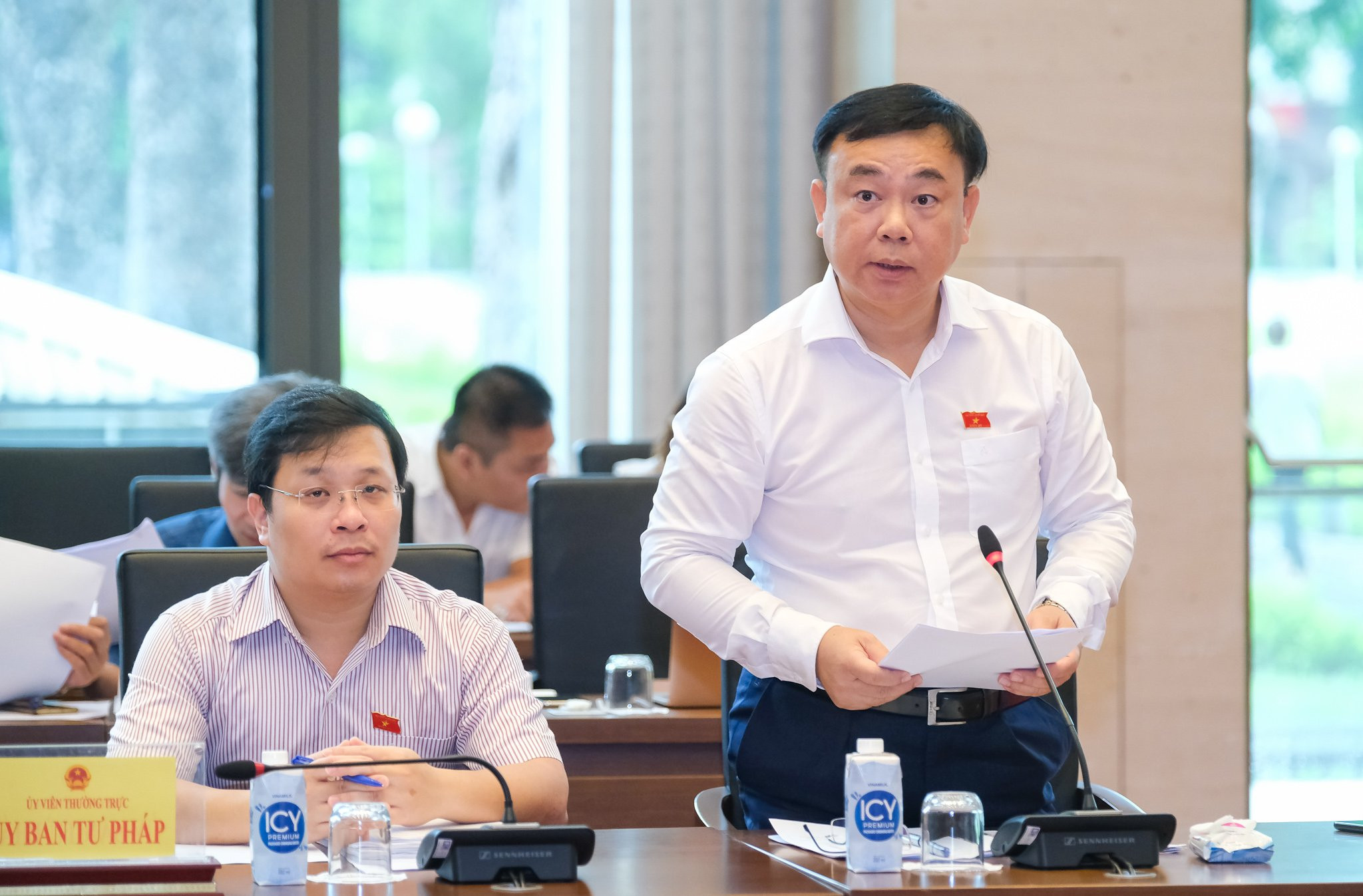 'Có tình trạng cán bộ nhận hối lộ để làm ngơ cho tội phạm'